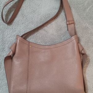 Women's Pebbled Leather Crossbody Bag in Dusty Rose